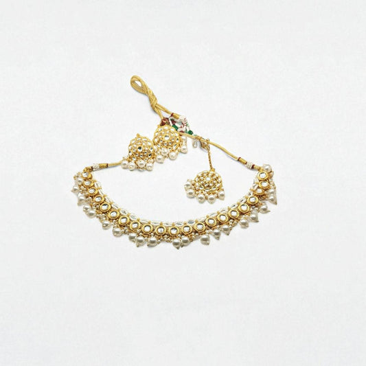 Zayna Kundan White Bead Choker