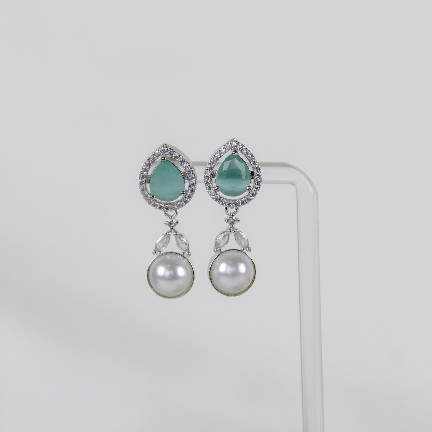 Pear-pearl Earrings
