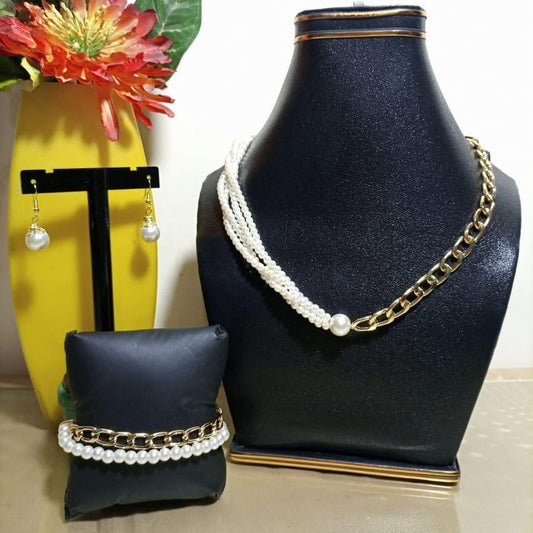 Half Chain Half Pearl Necklace Set