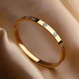 Elegent Trendy Golden Bangle