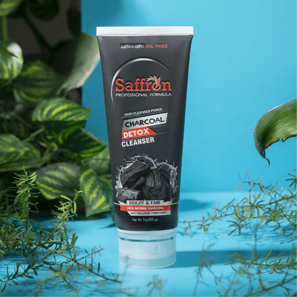 Saffron Charcoal Detox Cleanser 200g