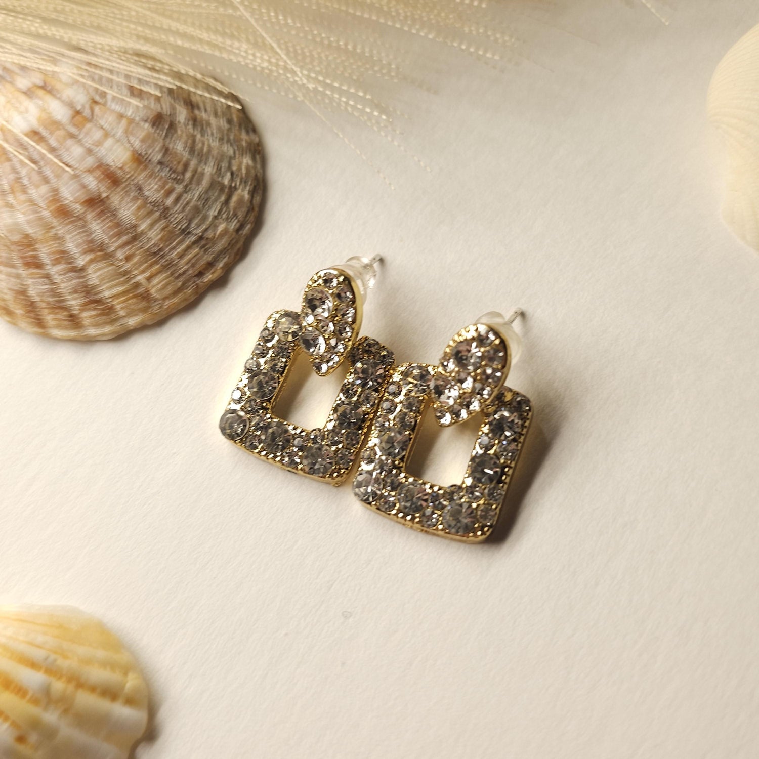 Earring